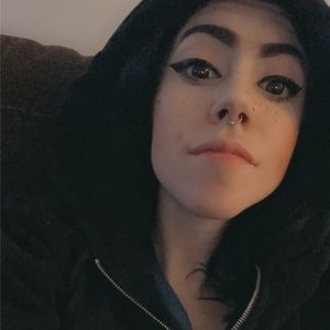 Meet your Posher, Delly